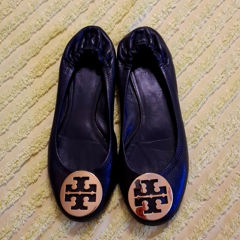 Tori Burch sz 8/8.5, Minnie Travel ballet flats, in black leather. New condition